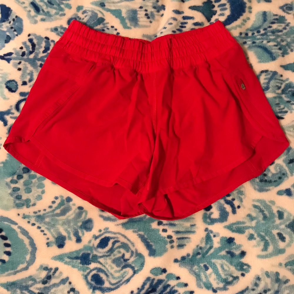 Lululemon tracker short